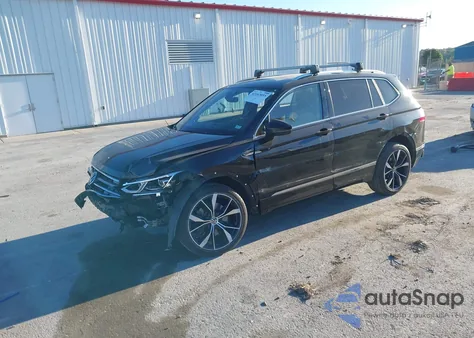 2022 Volkswagen Tiguan 2.0T Sel R-Line z USA, uszkodzony, nr VIN 3VV4B7AX9NM004229